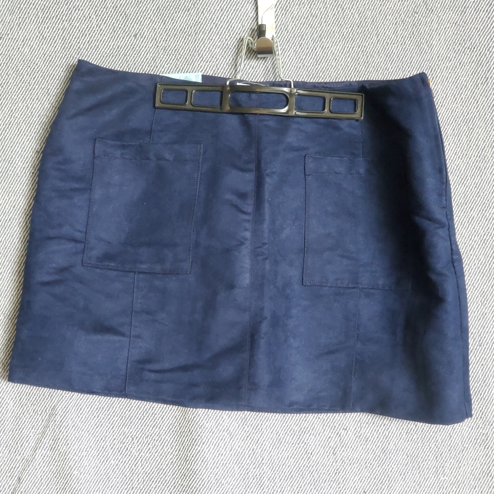 Old Navy: Faux-Suiede Mini-Skirt -Dark Blue - Pockets - Zipper - Size 16W - BNWT